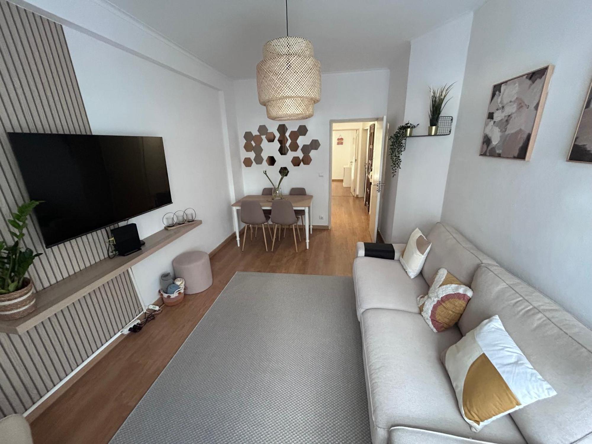 Apartamento Acolhedor Em Queluz Exterior photo